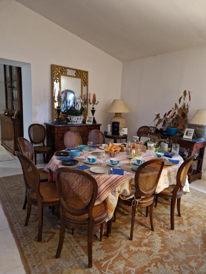 Le Patio Centre Ville Pézenas المظهر الخارجي الصورة